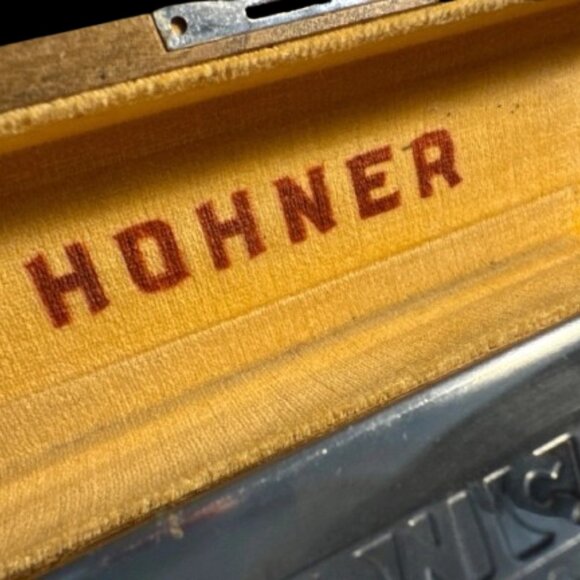 Vintage Hohner 64 Chromonica Model 280/64 in C With Original Storage Box - Picture 3 of 6